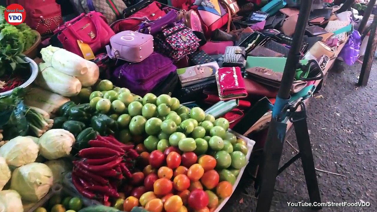 Daily Life Food Market in Cambodia, Cambodian Street Food Market #242