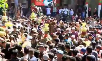 Meriahnya Tradisi Ketupat di Lereng Gunung Muria