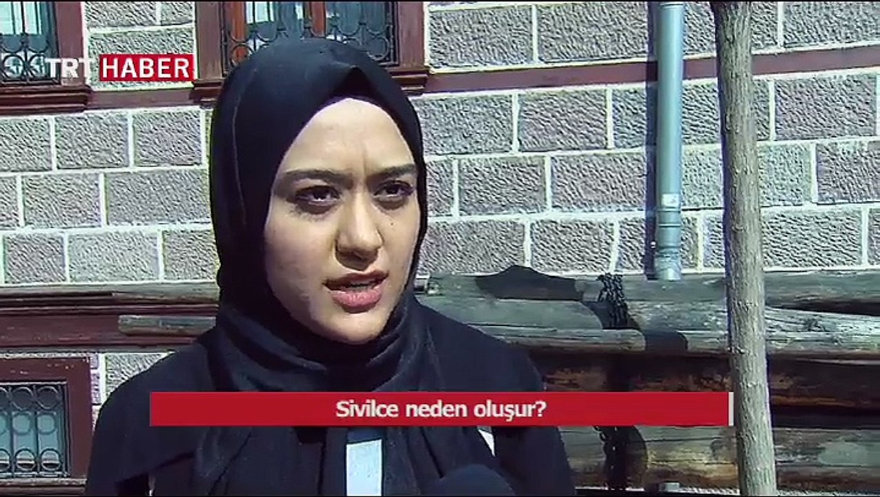Sivilce neden oluşur?