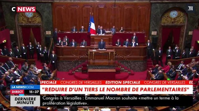 Emmanuel Macron souhaite l'élection du Parlement avec une dose de proportionnelle