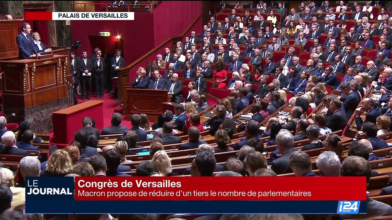 Congrès de Versailles: Macron propose de réduire d'un tiers le nombre de parlementaires