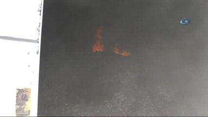 Katı Yakıt Üretim Fabrikasında Çıkan Yangında Zarar Büyük