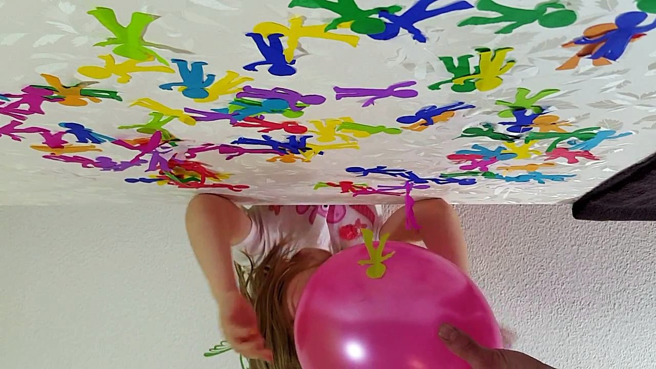 Experiment ⚡️ Fliegende Papiermännchen