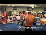 jleon love working mitts at mayweather boxing club - EsNews Boxing