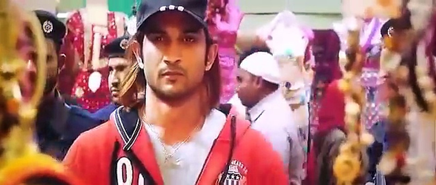 Tu aata hai seene mein (MS DHONI) movie video song!! ms dhoni movie song