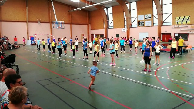 GALA 2016 / 2017 - ZUMBA ADOS ADULTES