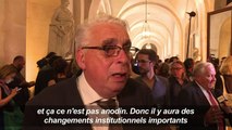 Congrès: Marine Le Pen dénonce le 