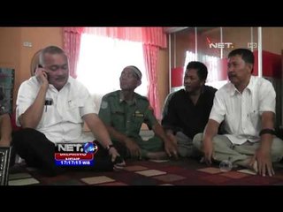 Rumah Pramugari  AirAsia QZ8501 didatangi kerabat - Breaking News NET