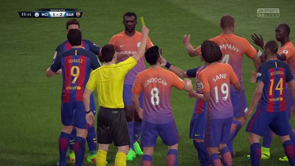 Lionel Messi Free Kick 37 Yards!