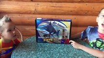 Video Niños para y hermanos tiburón juguetes voladores Alegre Descripción general juguetes inflables con helio