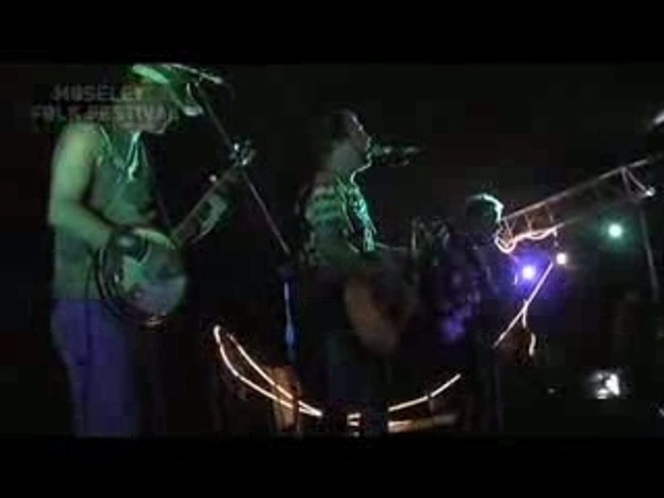 Hayseed Dixie - Hell's bells