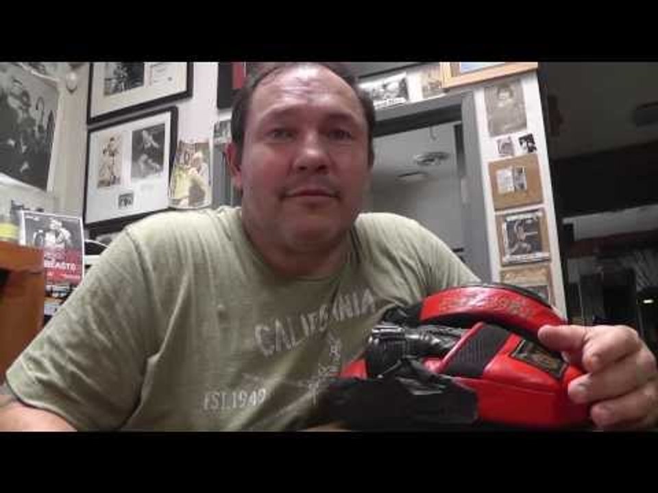 Amir Khan Calls Out Floyd Mayweather "Let's Fight"