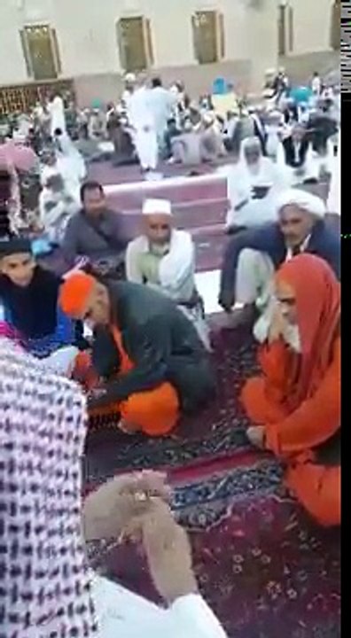 Deen ki batayien