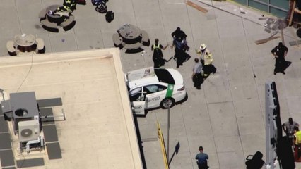 Usa: auto su pedoni a Boston, tassista accelera invece di frenare