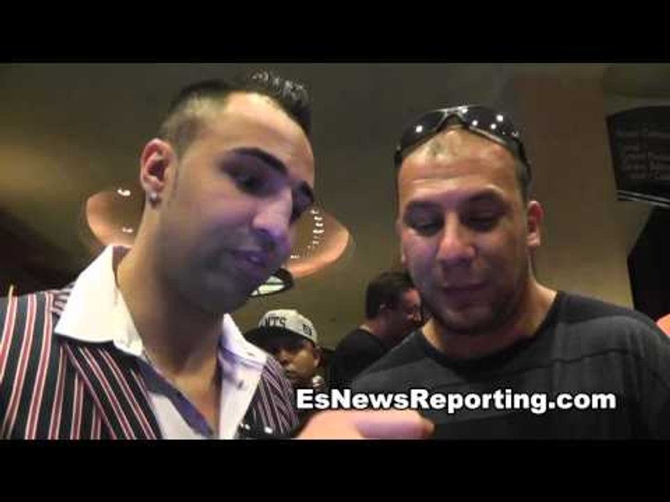 Tommy Hearns Shotgun and paulie malingnaggi walking in las vegas  - EsNews Boxing