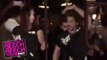 Shahrukh Khan & Anushka Sharma Groove To Beech Beech Mein LIVE In A Pub | Jab Harry Met Sejal
