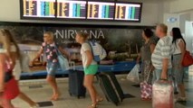 Ruslar Antalya'ya Akın Akın Gelmeye Devam Ediyor