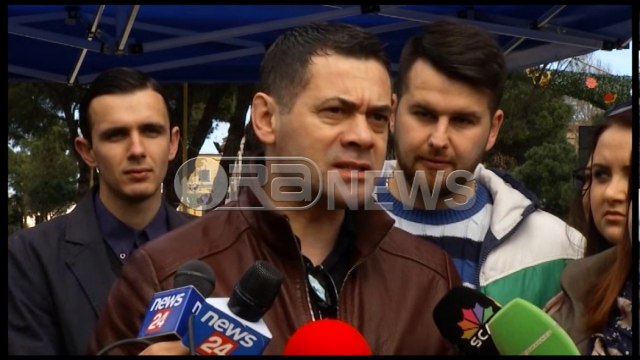 Firmos peticionin - Arben Ahmetaj, opozitës: Pushteti nuk merret në tavolinë