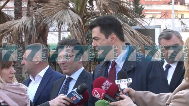 BASHA DREKON ME AMBASADORET, MUNGON ROMANA VLAHUTIN - News, Lajme - Kanali 7