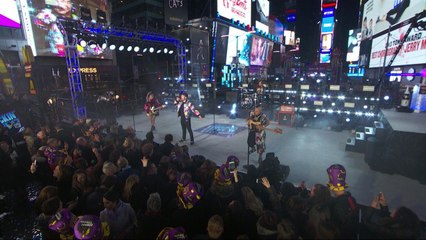 DNCE - Body Moves/Cake By The Ocean