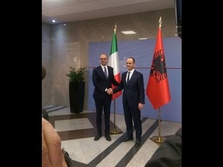 Report TV - Bushati: Negociatat, kusht mbetet Vettingu, Alfano: Bëni reformat