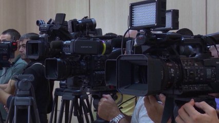 Télécharger la video: LULZIM BASHA TAKON EDHE AMBASADORIN RUS, DISKUTOHET SITUATA POLITIKE DHE ZHVILLIMET NE RAJON LAJM