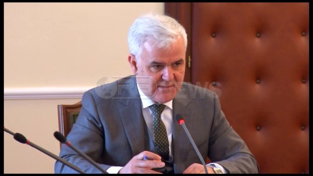 Ora News – Ligji i Ministrisë së Drejtësisë kalon me debate në Komisionin e Ligjeve