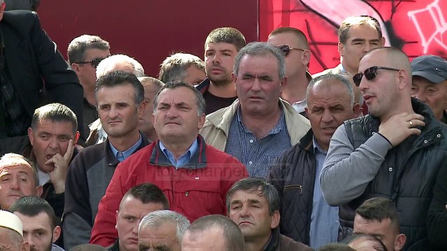 Ndryshimet në qeveri, replika nga çadra në Kuvend - Top Channel Albania - News - Lajme
