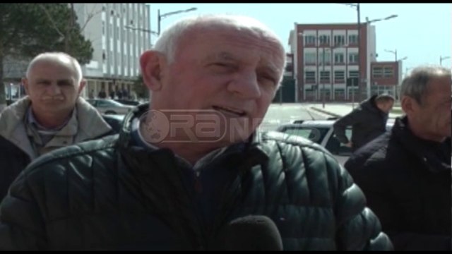 Protesta në Kukës - Banorët e përmbytur nga Fierza kërkojnë dëmshpërblim