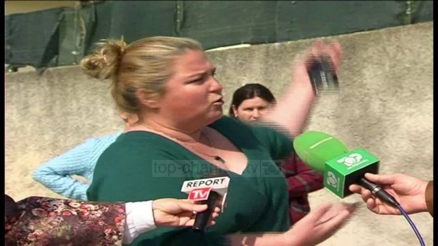 Fshati nën plehra, në Babicë 6 muaj pa u mbledhur - Top Channel Albania - News - Lajme