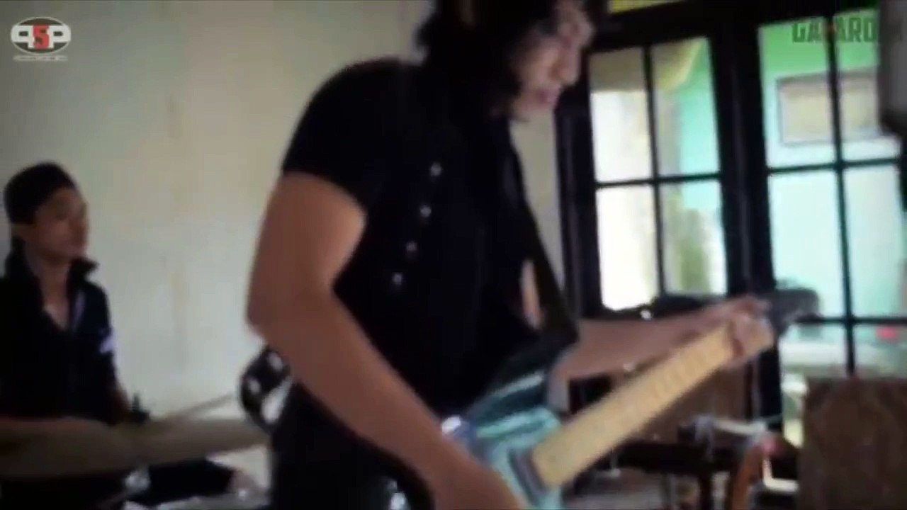 VIDEO MUSIC KOCAK