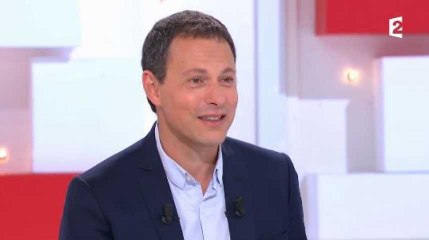 Marc-Olivier Fogiel a 48 ans : les plus gros clashs de l'animateur en plateau (vidéo)