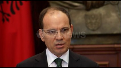 Ora News - Nishani: Xhafaj i papërshtatshëm si ministër, por vendos Kuvendi