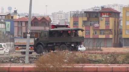 Adana'da Durdurulan MİT Tırlarının Arşiv Görüntüsü