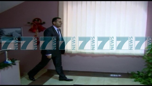 119 ZYRTARE SHTETERORE U PREKEN NGA DEKRIMINALIZIMI - News, Lajme - Kanali 10