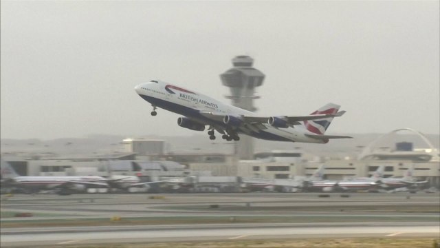 Ndalimi i laptopëve, SHBA i druhen një sulmi nga ISIS - Top Channel Albania - News - Lajme