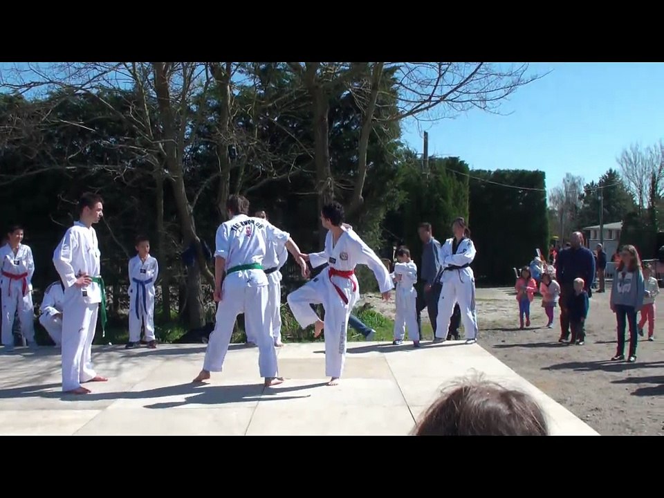 Souvenir sympa d'avril 2016 avec cette démo montée à la dernière minute lors d'une manifestation sur le thème du cheval ! ;)