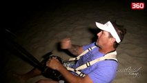 Shkon ne plazh per te peshkuar por tmerrohet nga ajo qe i ze grepi (360video)