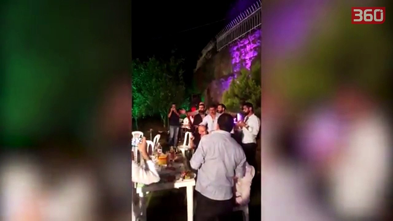 Dhëndri qëlloi në ajër për të festuar fundin e beqarisë, por plumbi kapi... (360video)