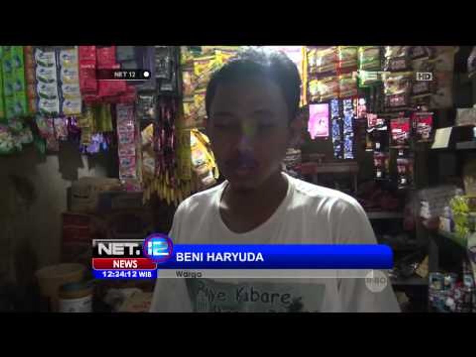 Puluhan Pelajar di Lamongan Kumpulkan Koin untuk Australia - NET12