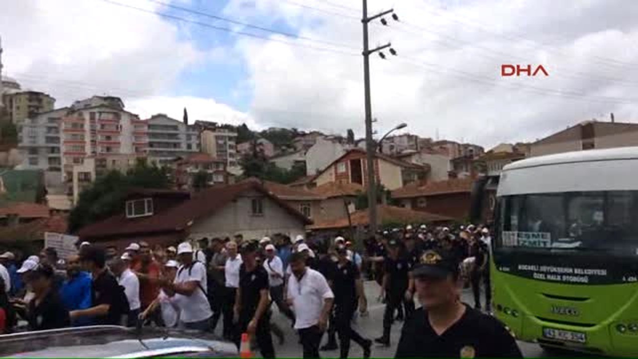 Kocaeli Kılıçdaroğlu, 20'nci Günde Yağmurda Yürüdü Tehdit Savuran Kişinin Ifadesi Alındı