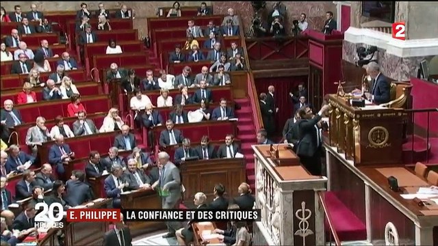 Edouard Philippe : la confiance et des critiques