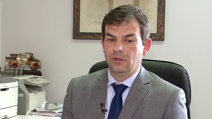 Kontroll bonuseve të bankierëve - Top Channel Albania - News - Lajme