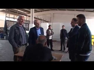 7 fermerë të Gjakovës pajisen me module për mbjellje të fidaneve - Lajme