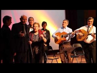 Ora News – Serenatat korçare dhe i madhi Ismet Peja elektrizojnë Gjakovën