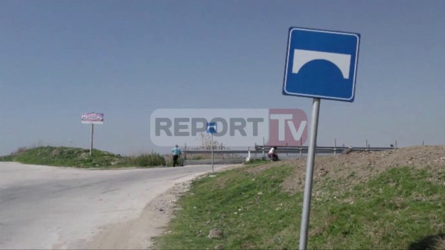 Report TV - Fier, grabiten për skrap ndarëset metalike të urës
