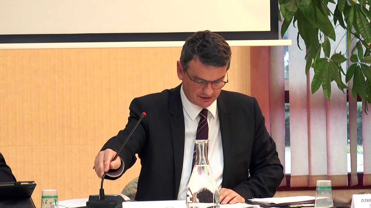 10. Personnel - modification de poste