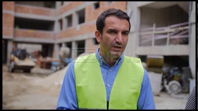 Ora News - Veliaj: Ata që sot kërkojnë pushtet në tavolinë, s’bënë asgjë për Tiranën
