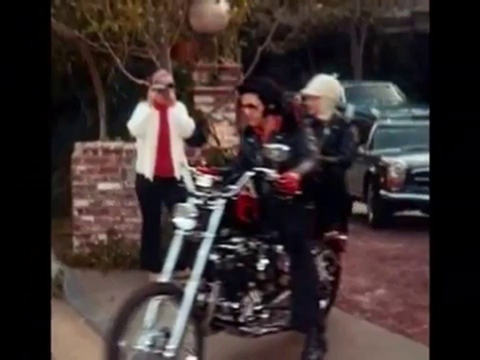 Elvis...