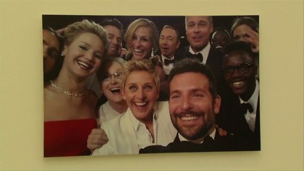 Nga portretet tradicionale deri tek “selfiet” moderne”